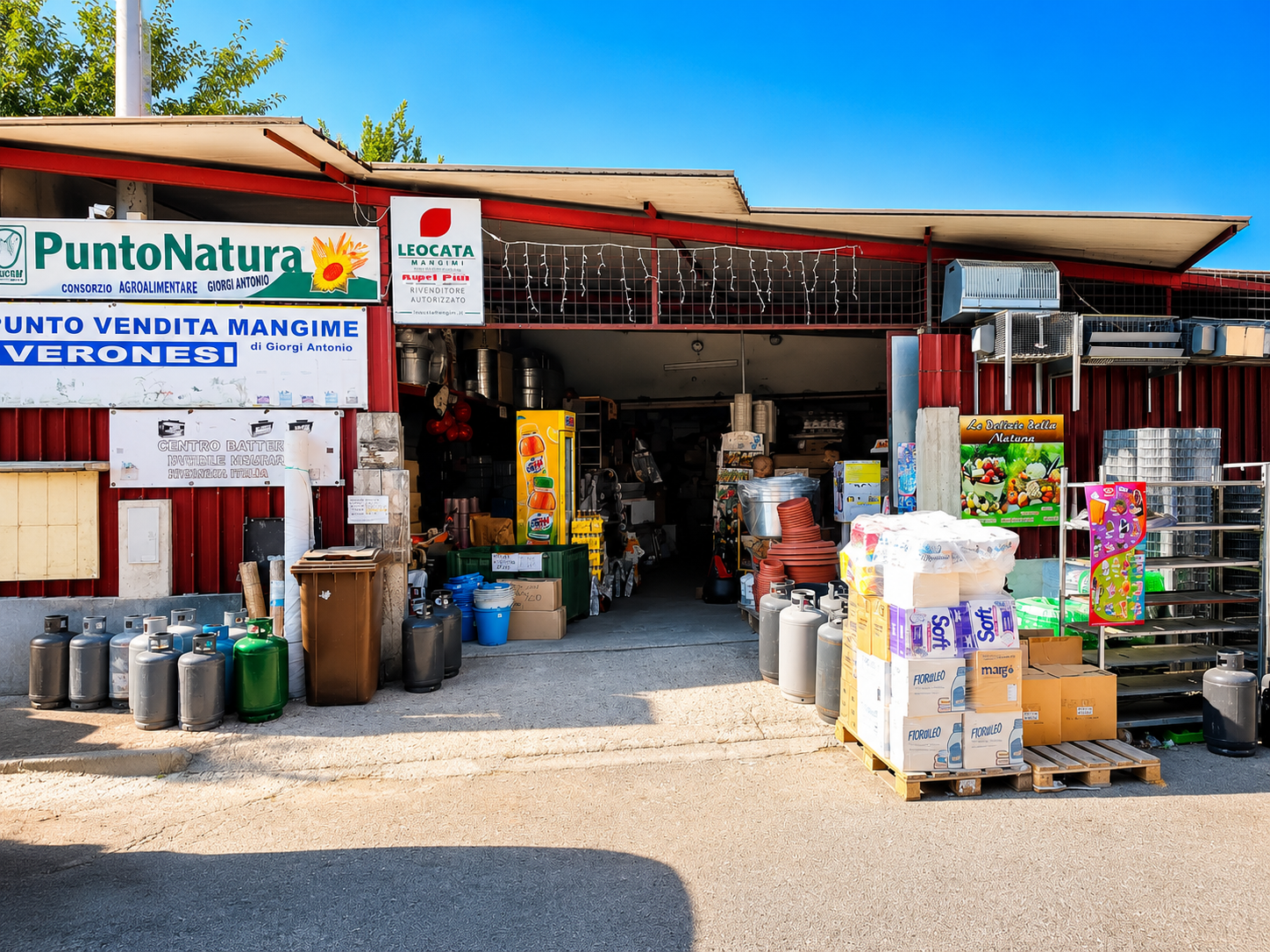 Punto vendita Agripiù a Bovalino: mangimi, bombole GPL e prodotti per la casa